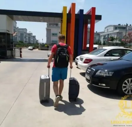 Close Airport,mall Of Shopping Center,tram Station Apartment