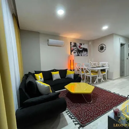 Apartment Close Airport,mall Of Shopping Center,tram Station
